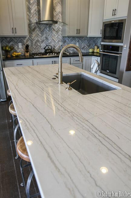 white macaubus quartzite countertops